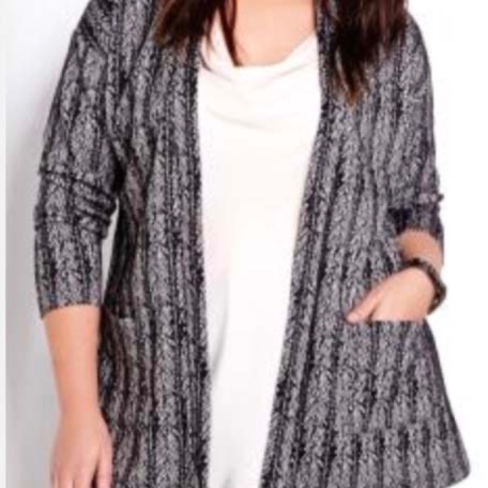 CARDIGAN, MADE IN CANADA!!, BLACK & WHITE, SZ 4X, BOUCLÉ KNIT, OPEN FRONT, LONG
